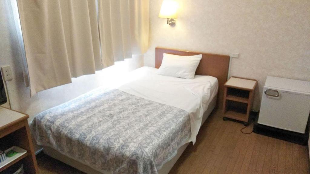 Business Ryokan Harada semi double bed no smoking / Vacation STAY 22247,  Hiroshima, Japan - Booking.com
