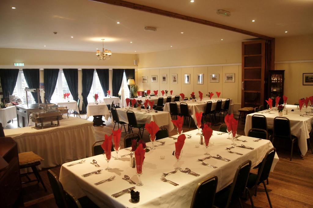 Restaurace v ubytování Auld Cross Keys Inn