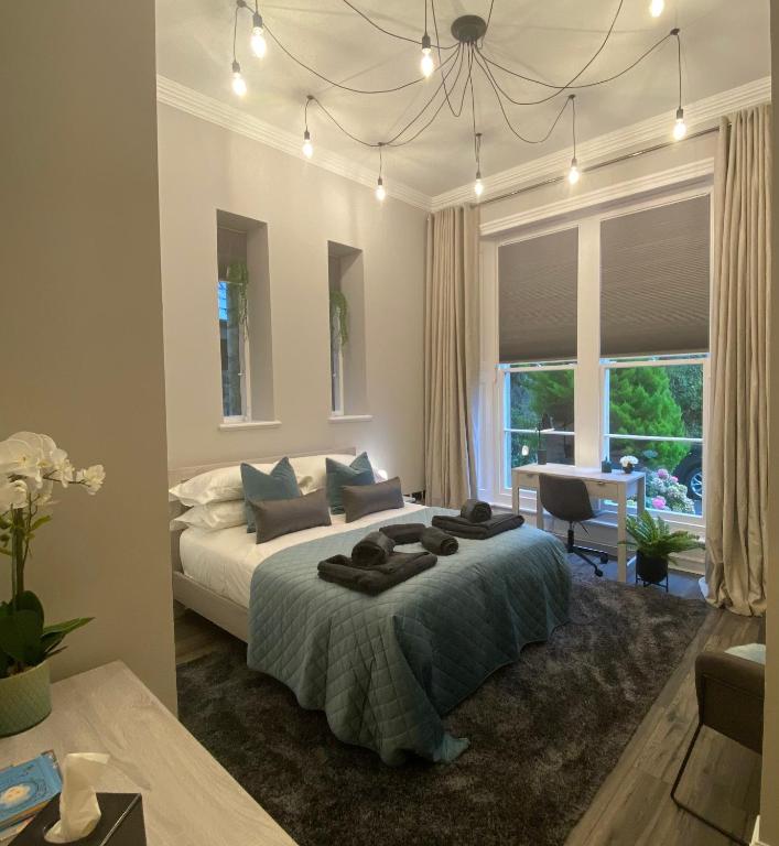 Manor House Beachside Apartment