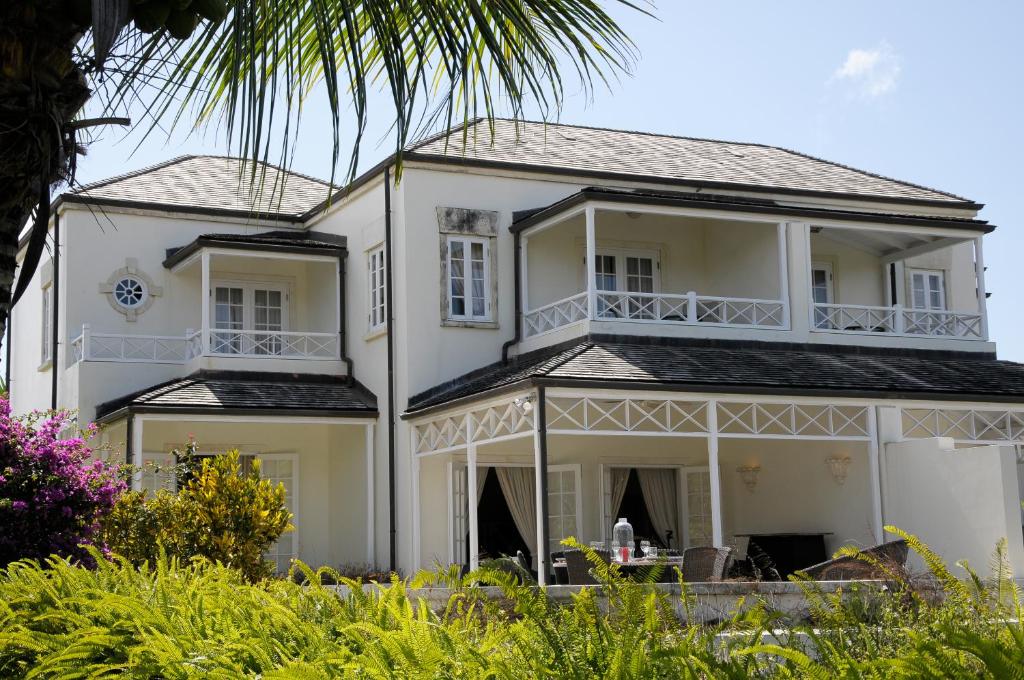 Room in House - This beautifully decorated 3 Bedroom 3 bathroom Duplex Villa