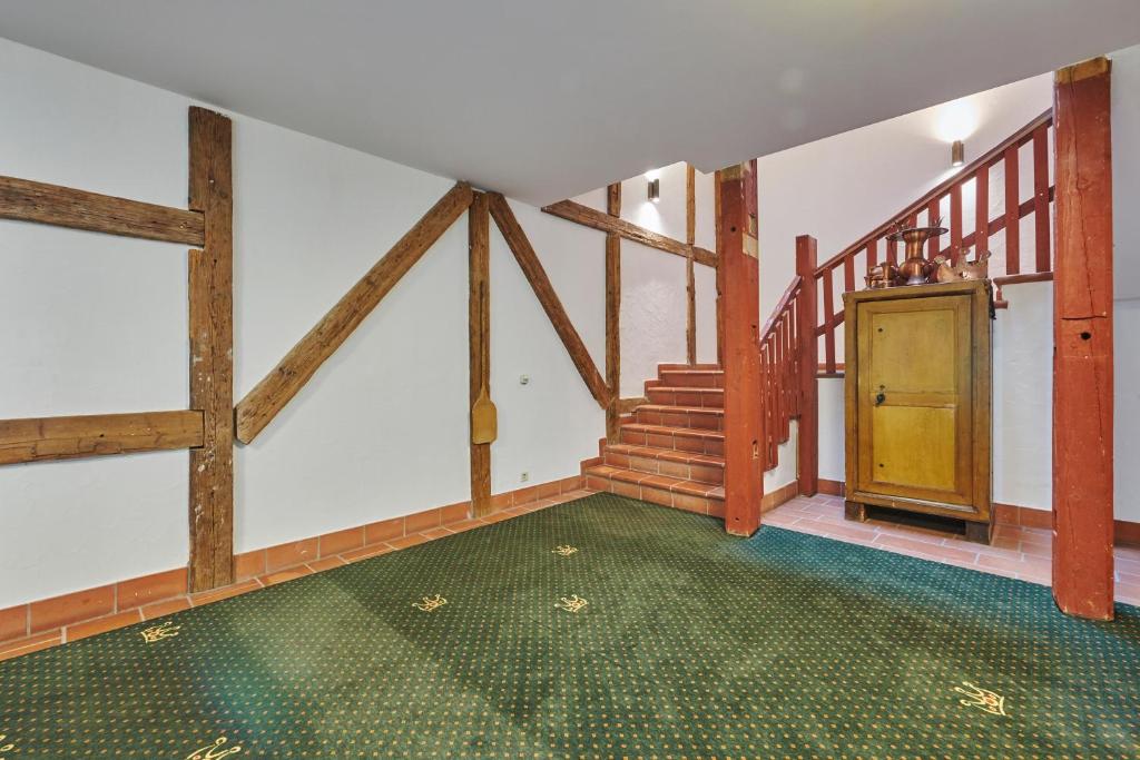 Bazén v ubytování Hotel & Brauereigasthof Drei Kronen nebo v jeho okolí