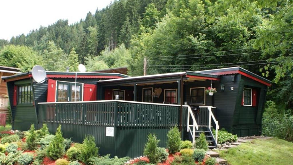 Familienchalet Zillertal – 5 Sterne Camping Aufenfeld