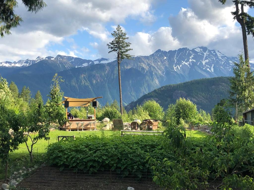 Pemberton – Photos 1