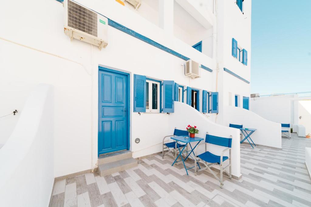 Honeymoon Beach Studios - 14