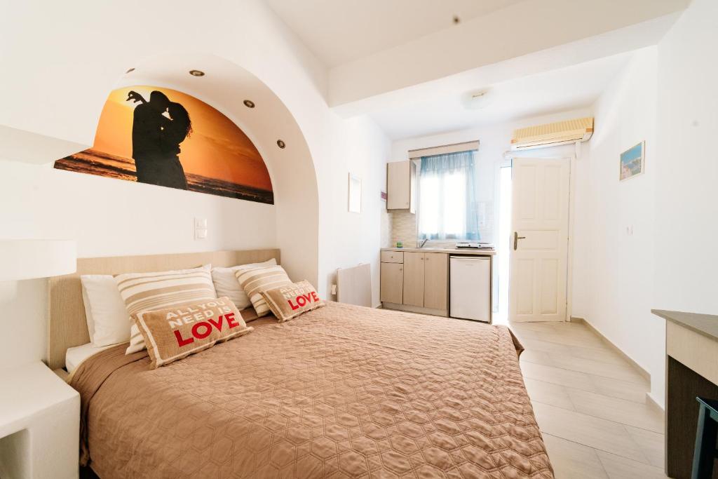 Honeymoon Beach Studios - 9