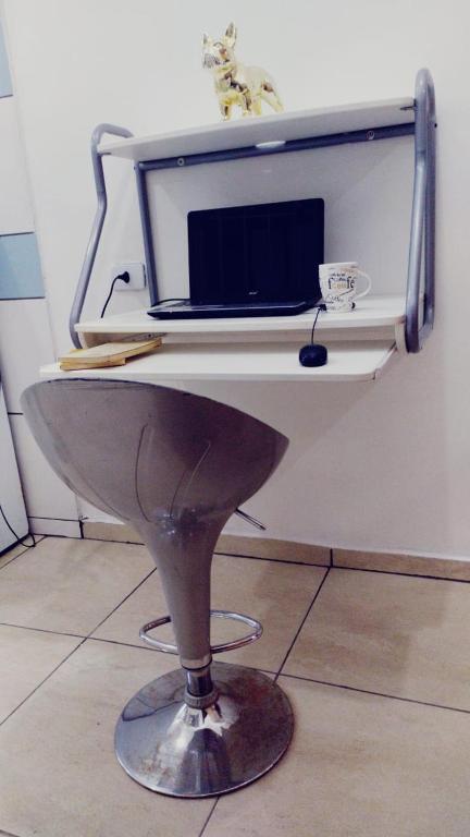  Apartamento completo individual ou casal.