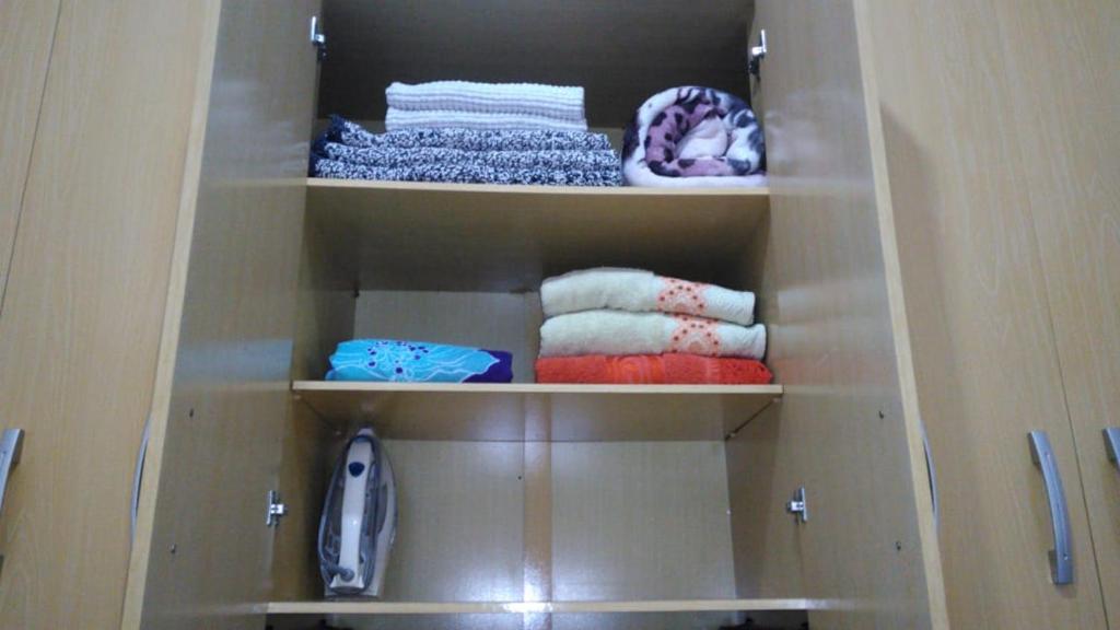  Apartamento completo individual ou casal.