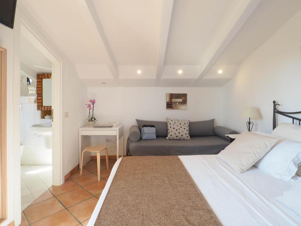Residence e B&B Villamirella