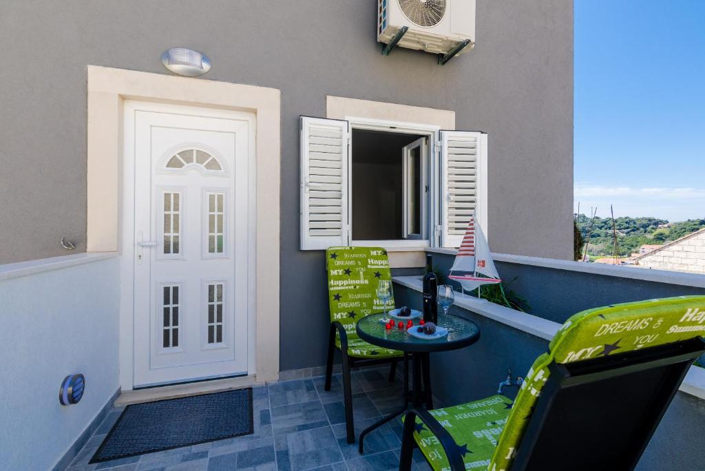Balkón alebo terasa v ubytovaní Guest House Nikolina