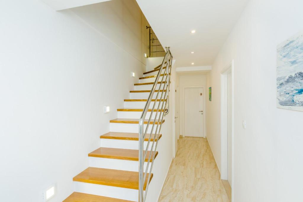 Guest House Nikolina - 12