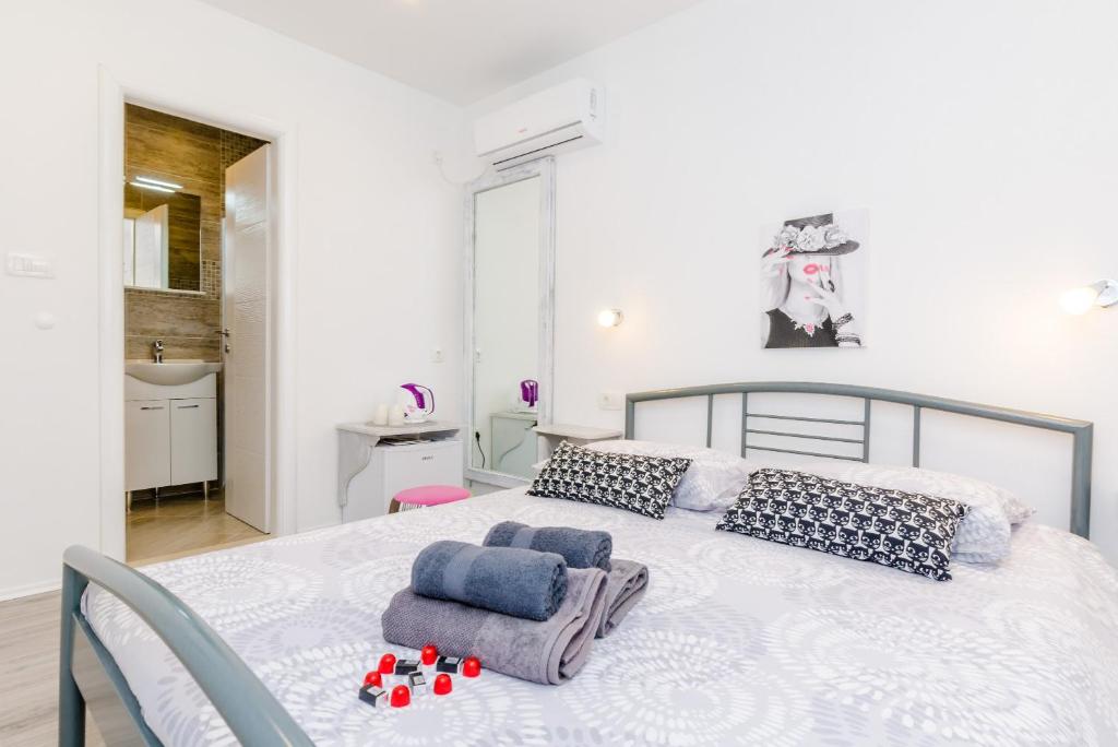 Posteľ alebo postele v izbe v ubytovaní Guest House Nikolina