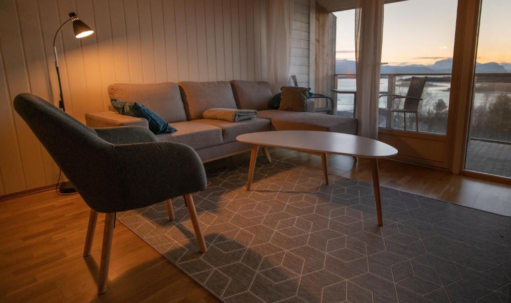 Destination Senja - Stonglandseidet - Two-Bedroom Apartment