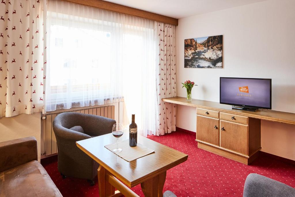 TV a/nebo společenská místnost v ubytování Appartements Sailer