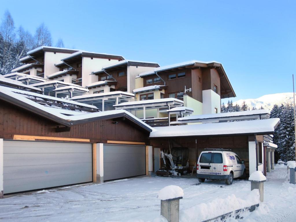 The building in which the holiday home is located