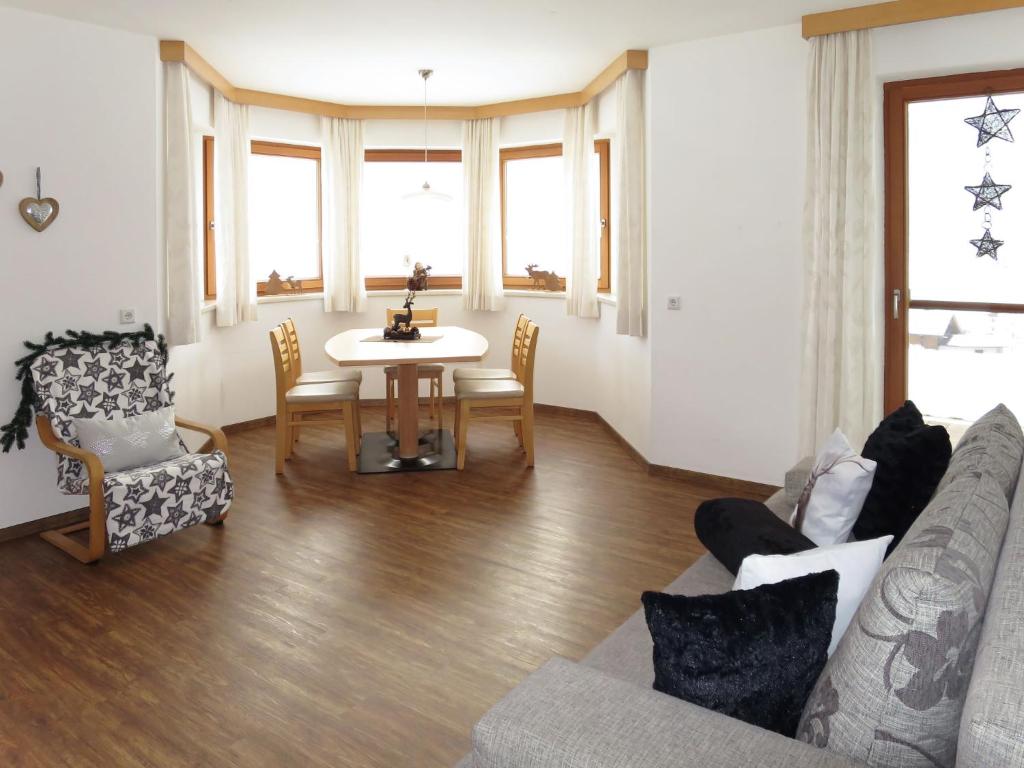 Posedenie v ubytovaní Apartment Marina by Interhome
