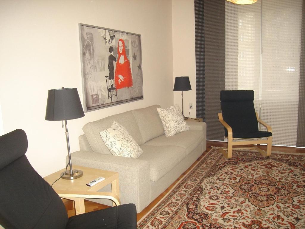 A seating area at Bulhotel Pritzker Apartment