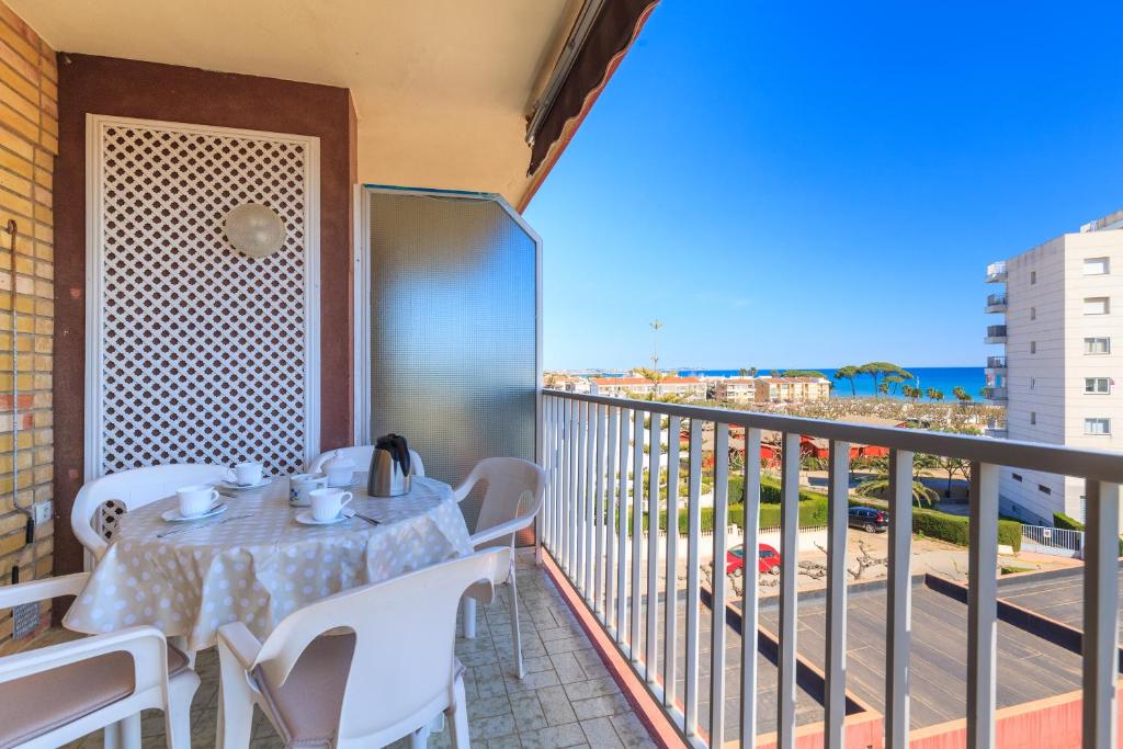Apartamento Vora Mar 33, Cambrils – Updated 2023 Prices