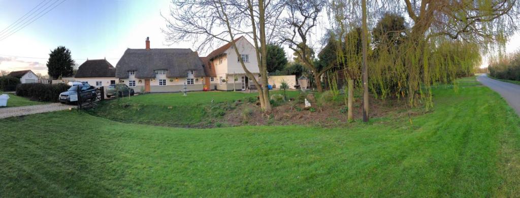 Old Thatch Bambers Green - Studio De Luxe