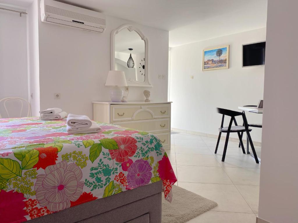 Guest House Meri - 9