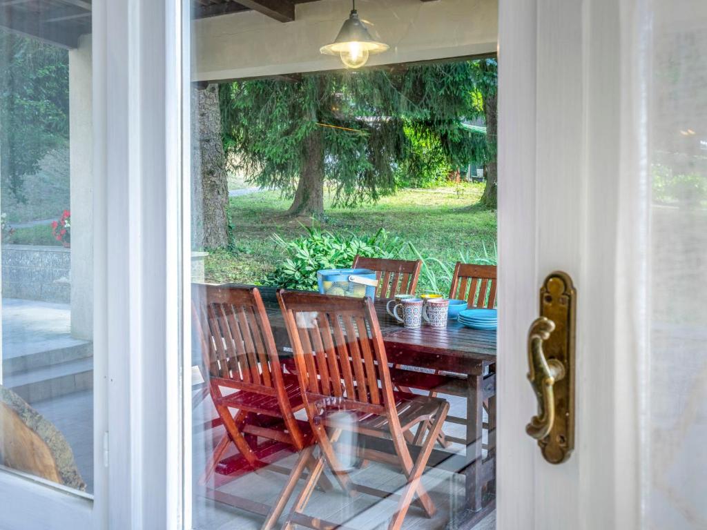 Vonkajšia záhrada v ubytovaní Holiday Home di Sara by Interhome
