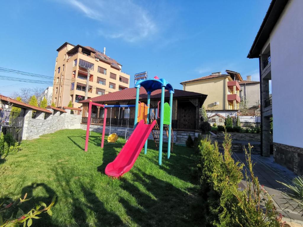 Herní místnost nebo prostor pro děti v ubytování Hotel My House