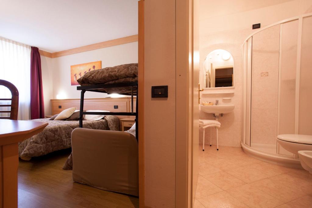 Koupelna v ubytování Hotel Vittoria
