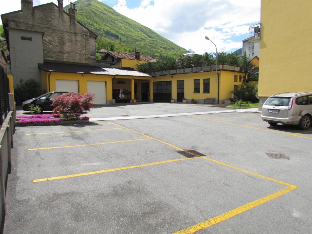 Nespecifikovaný výhled na hory nebo výhled na hory při pohledu z hotelu