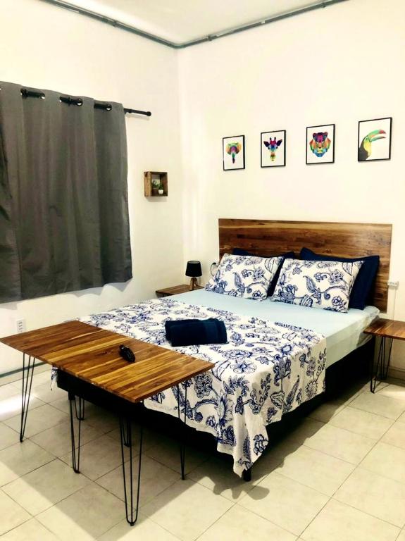  La Casa Hostel
