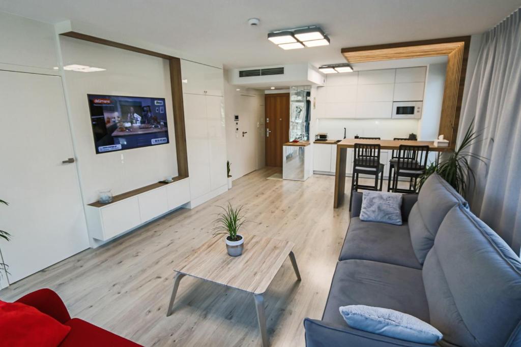 Kuchyňa alebo kuchynka v ubytovaní Apartament Unia 12 Basen&SPA