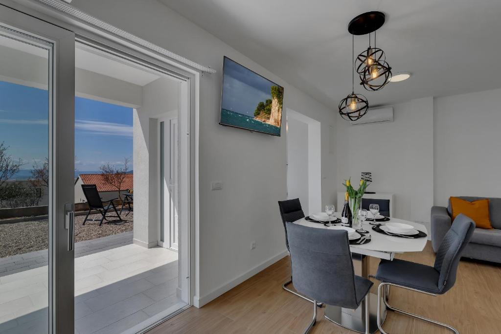 Posezení v ubytování Holiday home L & B Makarska