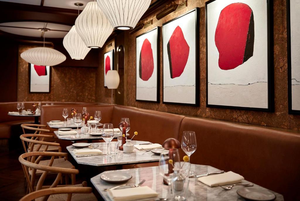Restaurace v ubytování Lyle DC