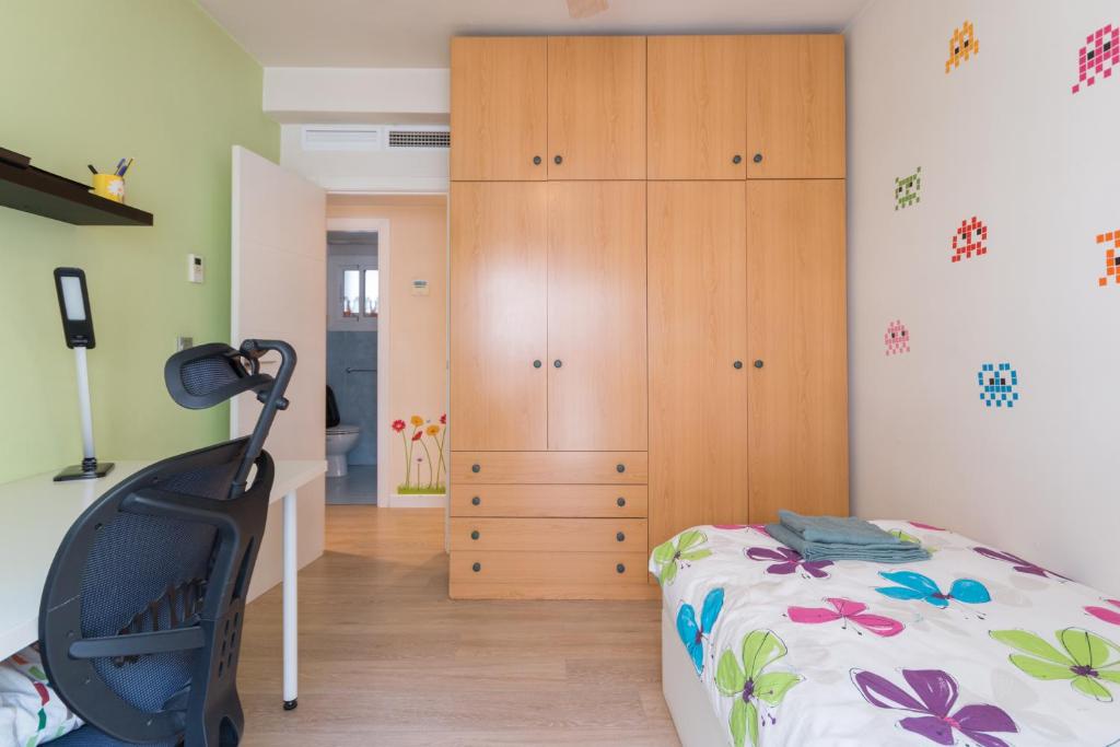 Postel nebo postele na pokoji v ubytování Piso de diseño junto al centro de Murcia con parking