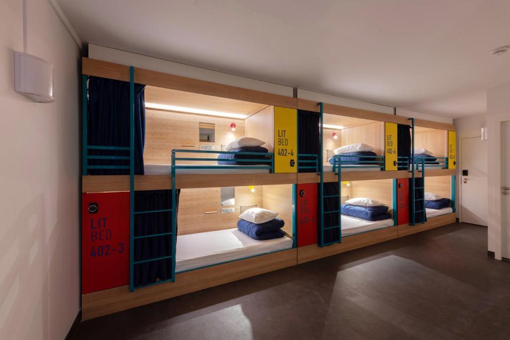 Auberge de jeunesse Hosho Paris Sud - Porte d'Italie - Bed In Room Of 6 People Women Only