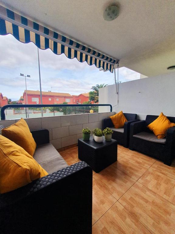 Posedenie v ubytovaní Surycan, beautiful apartment in maspalomas