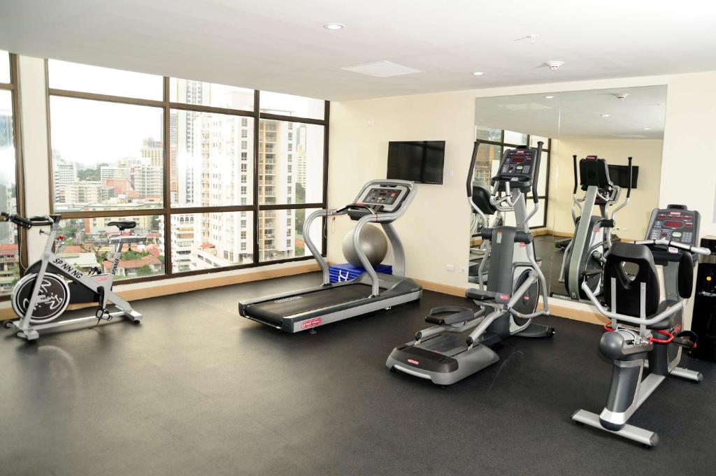 Fitness centrum a/nebo fitness zařízení v ubytování Best Western Plus Panama Zen Hotel