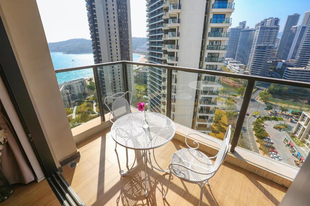 Balkón nebo terasa v ubytování HuiZhou HuaYangNian Seaview Guesthouse
