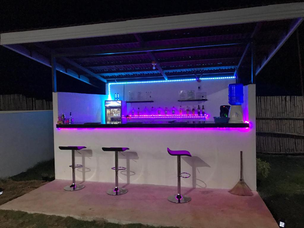 Lounge nebo bar v ubytování Paradise Beach Guest House