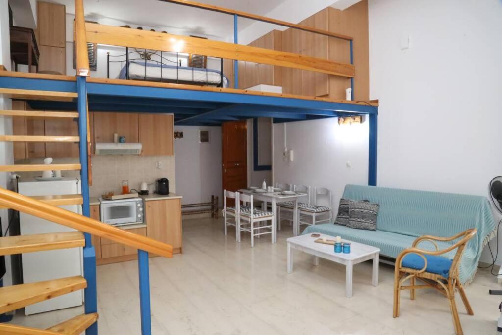 Gallery image of Lignum in Ermoupoli