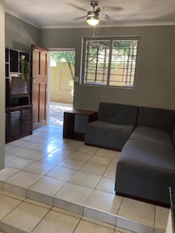 Guesthouse @ 31 Murray - 