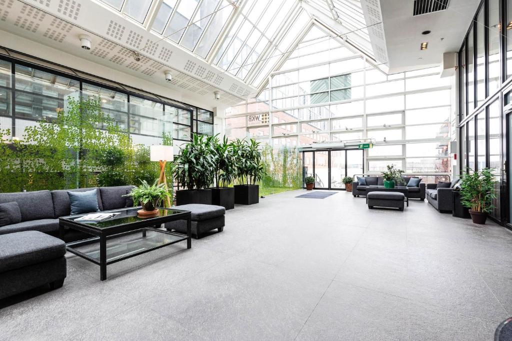 Biz Apartment Gärdet - Resim 34