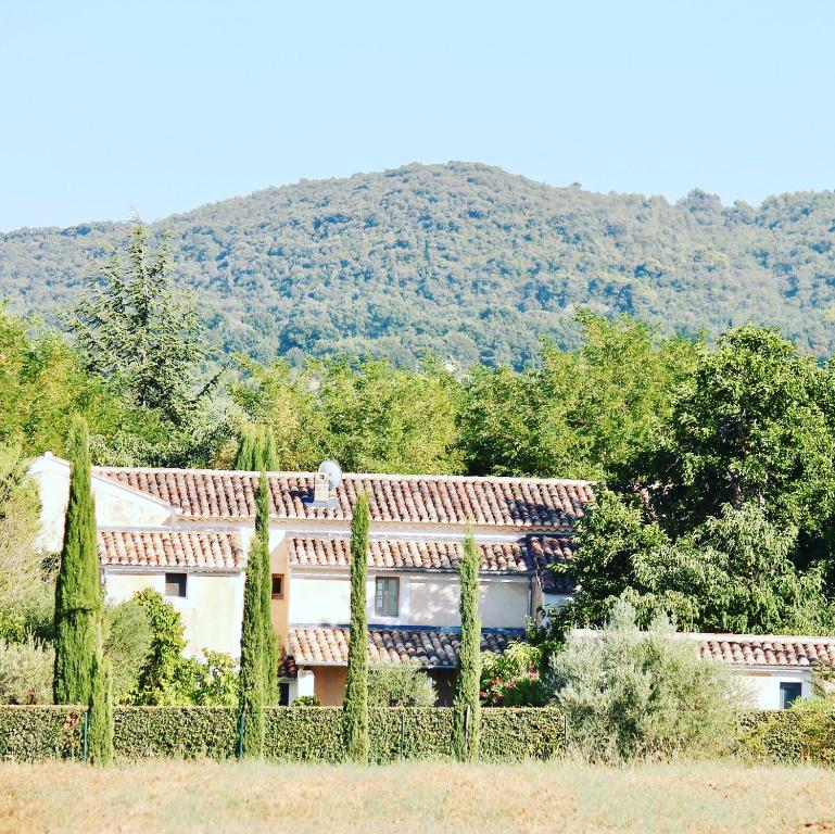 Nespecifikovaný výhled na hory nebo výhled na hory při pohledu z bed and breakfast