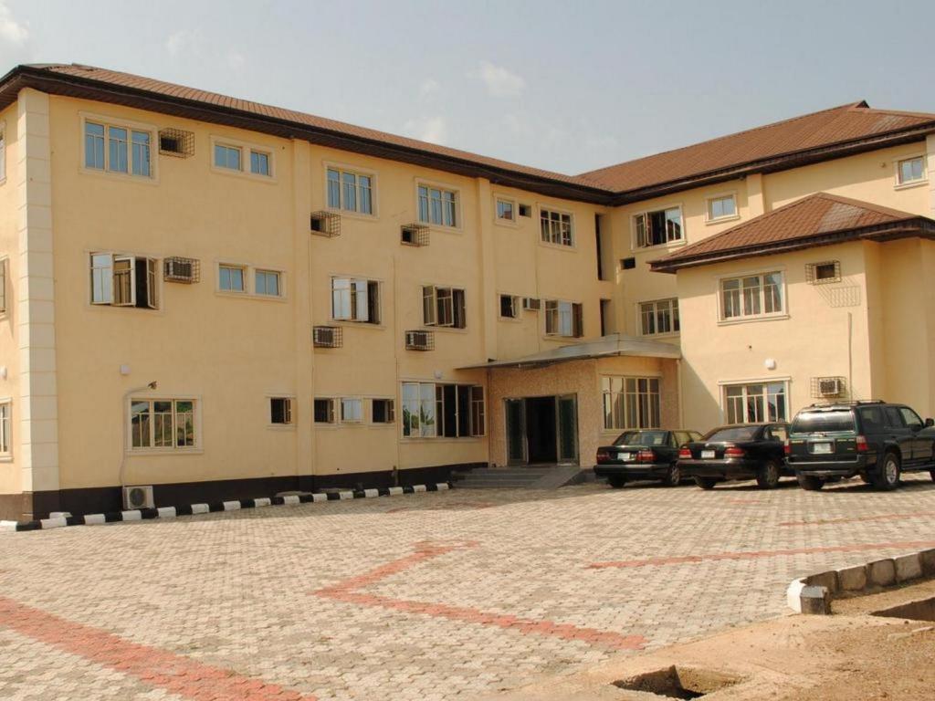 Gallery image of Room in Lodge - Mikagn Hotels and Suites in Ibadan