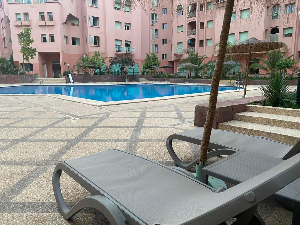 Bazén v ubytování Appartment Rhizlane nebo v jeho okolí