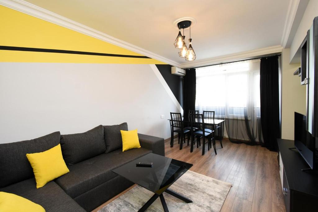 Positive apartment in center of Yerevan city - One-Bedroom Apartment