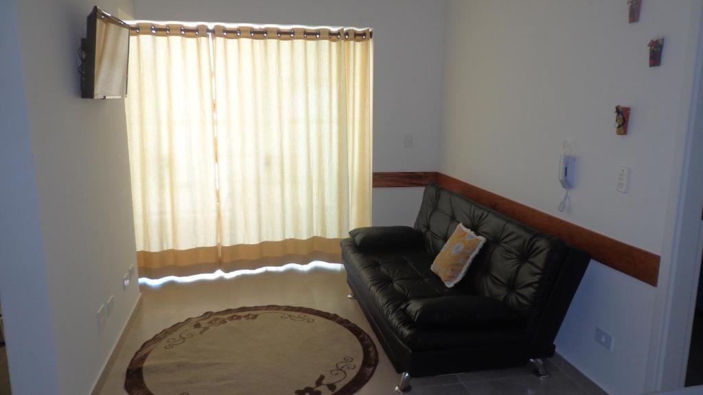  Apto Novíssimo no Itaguá com piscina