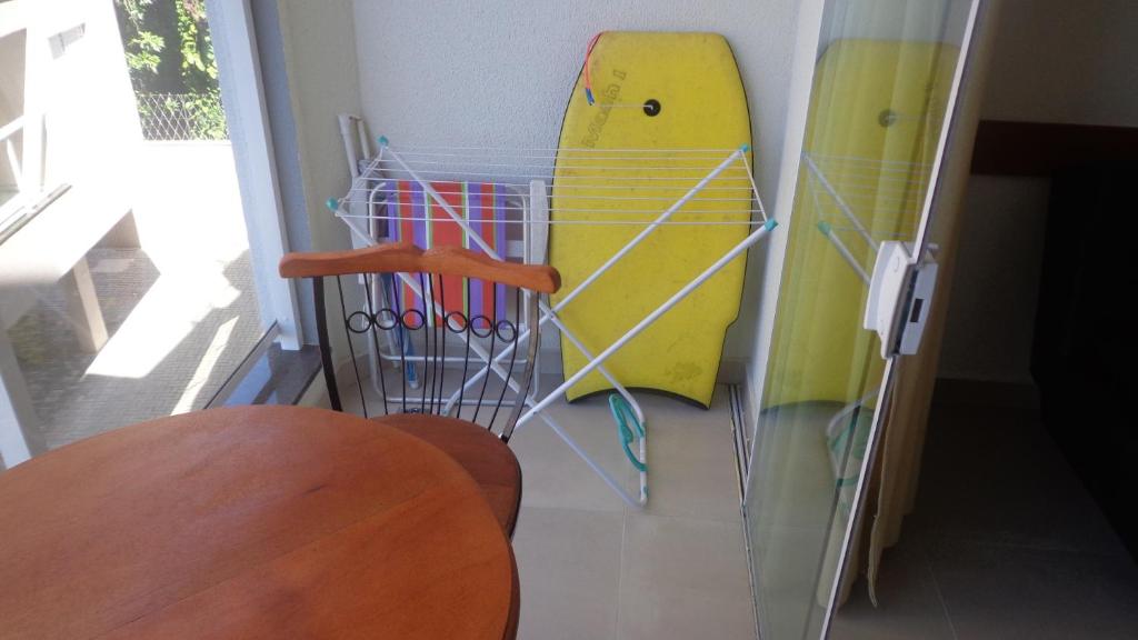  Apto Novíssimo no Itaguá com piscina