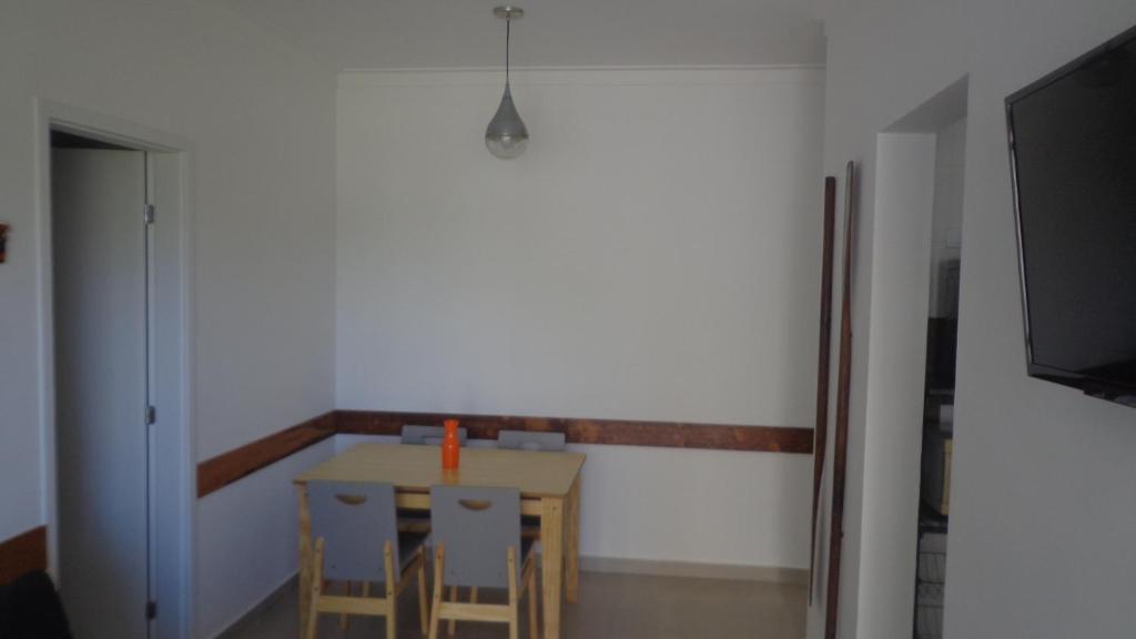  Apto Novíssimo no Itaguá com piscina