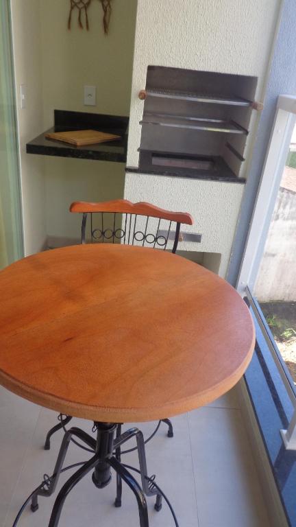  Apto Novíssimo no Itaguá com piscina