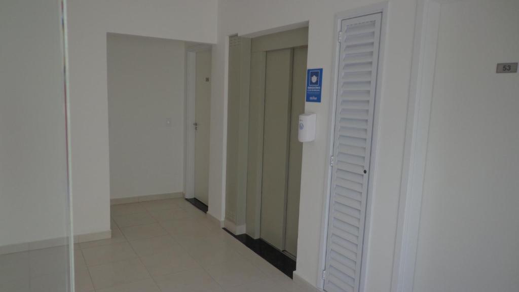  Apto Novíssimo no Itaguá com piscina