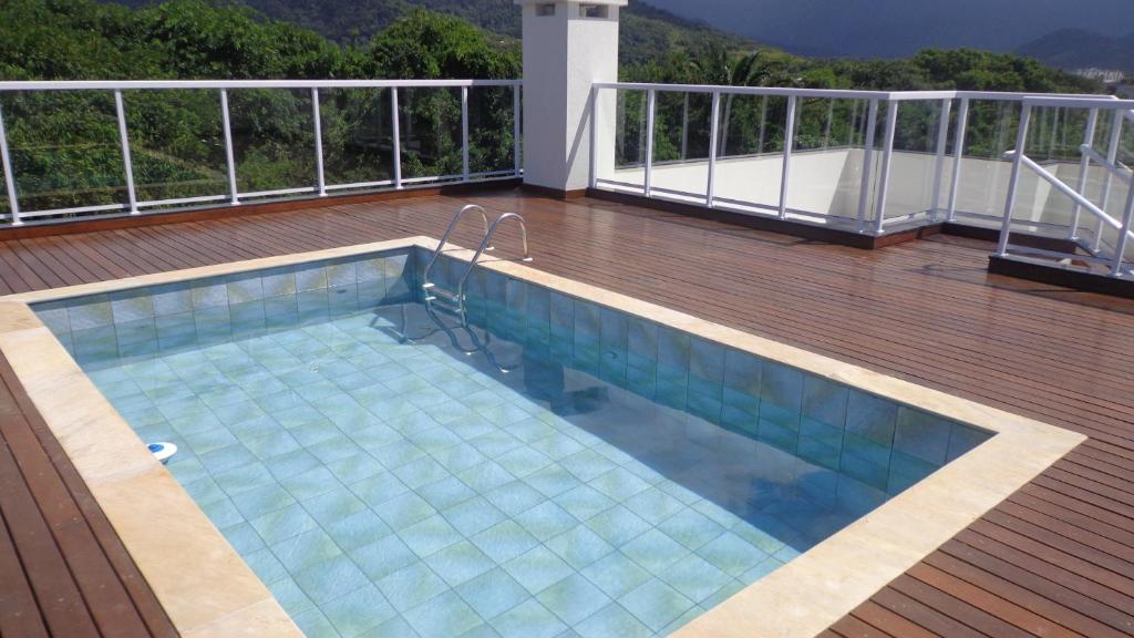  Apto Novíssimo no Itaguá com piscina